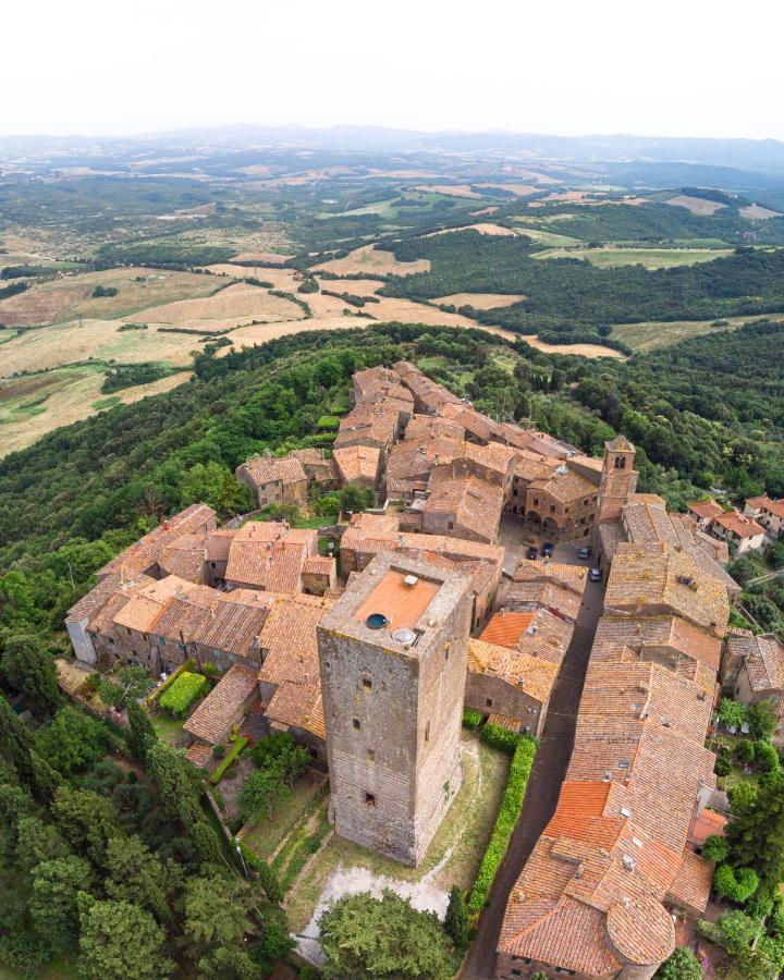 Torre Dei Belforti Montecatini Val di Cecina Exterior photo